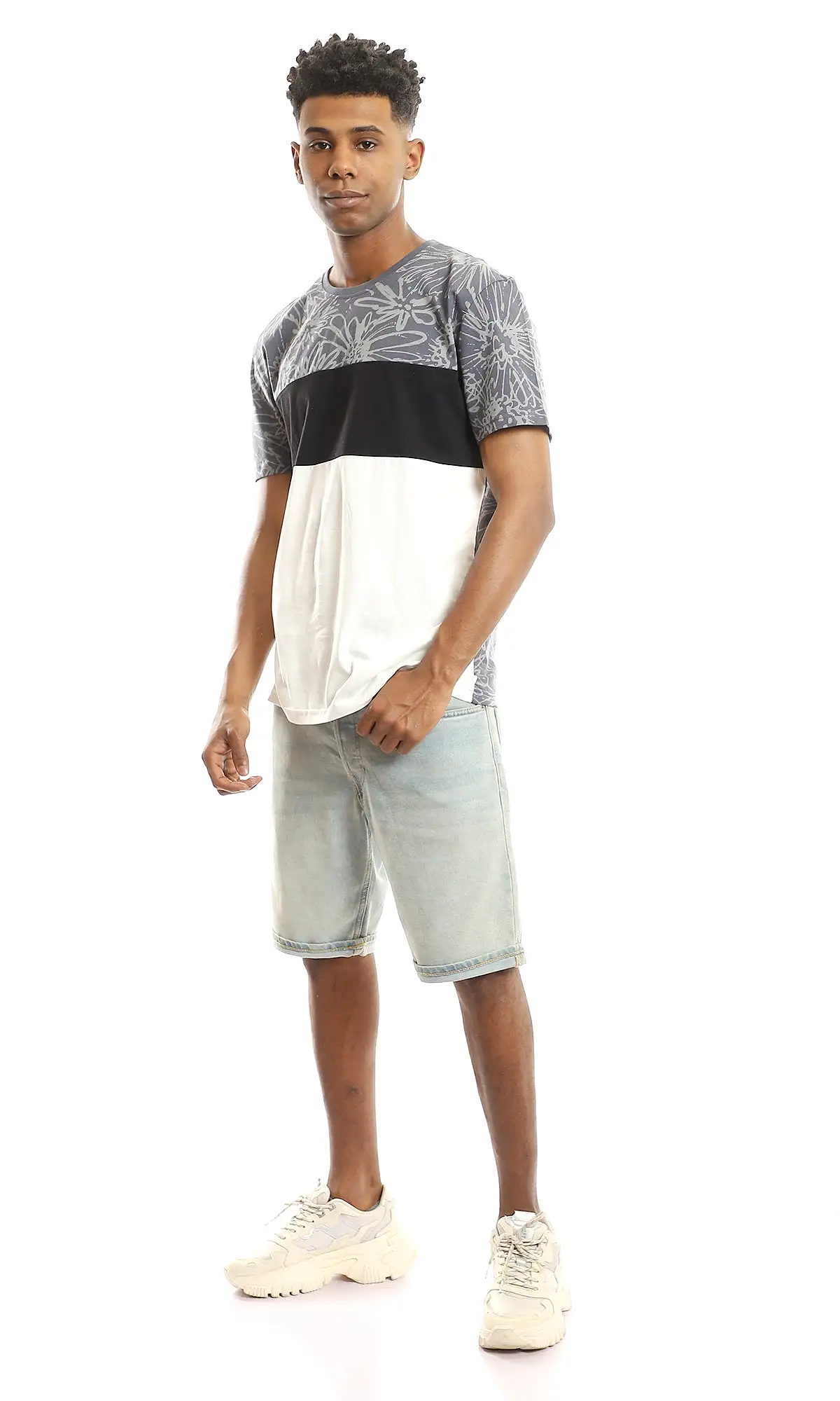 97643 Patterned Chest With Tri-Tone Summer Tee - Grey, Black & White