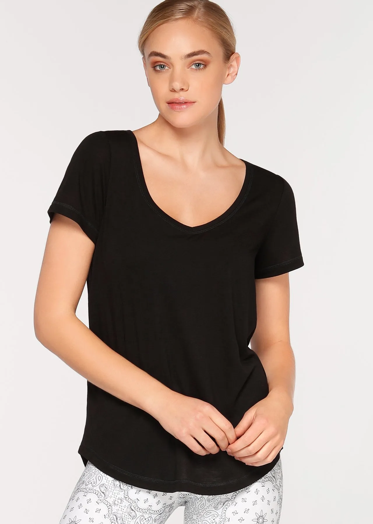 Frankie Active T-Shirt | Black | Lorna Jane AU | Short Sleeve | Lorna Jane Australia