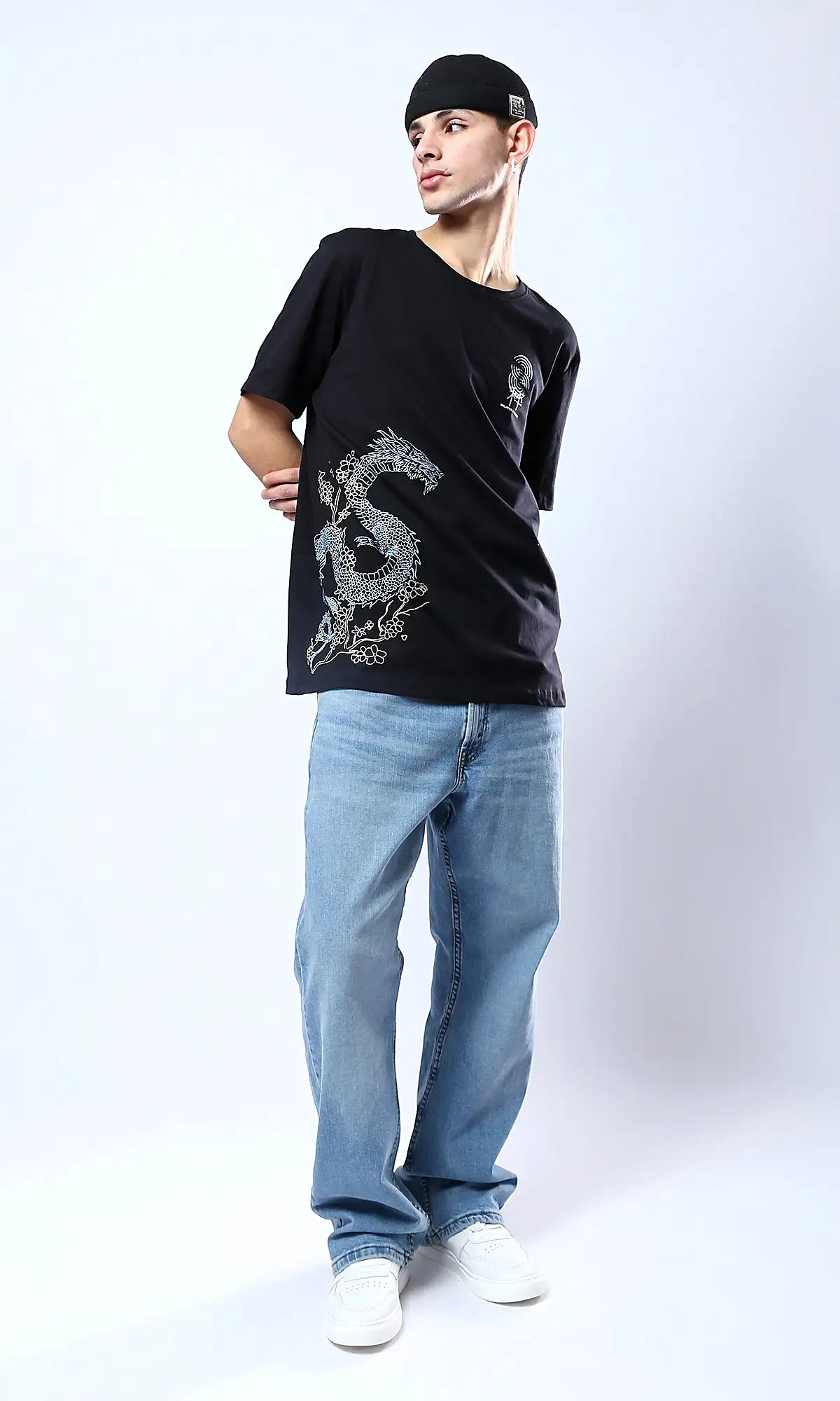 O178959 Black Crew Neck Tee With Printed Dragon